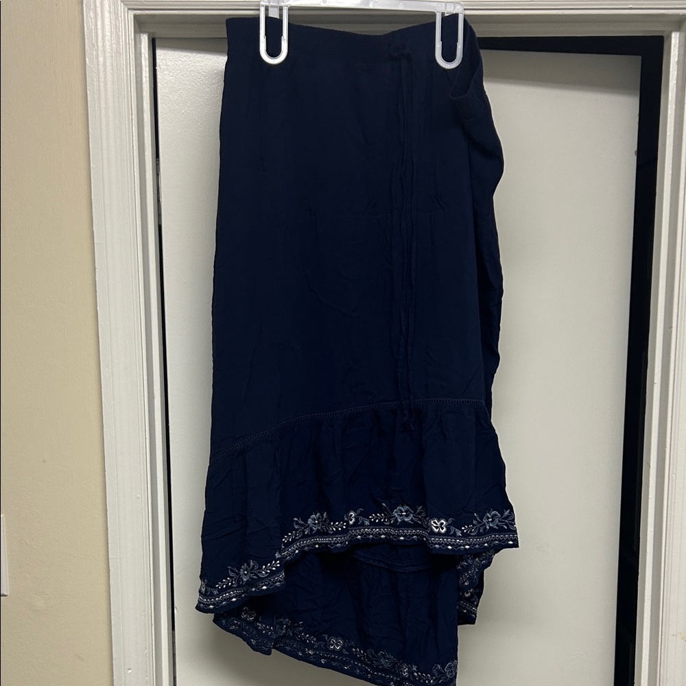 Time and Tru Navy High Low Skirt